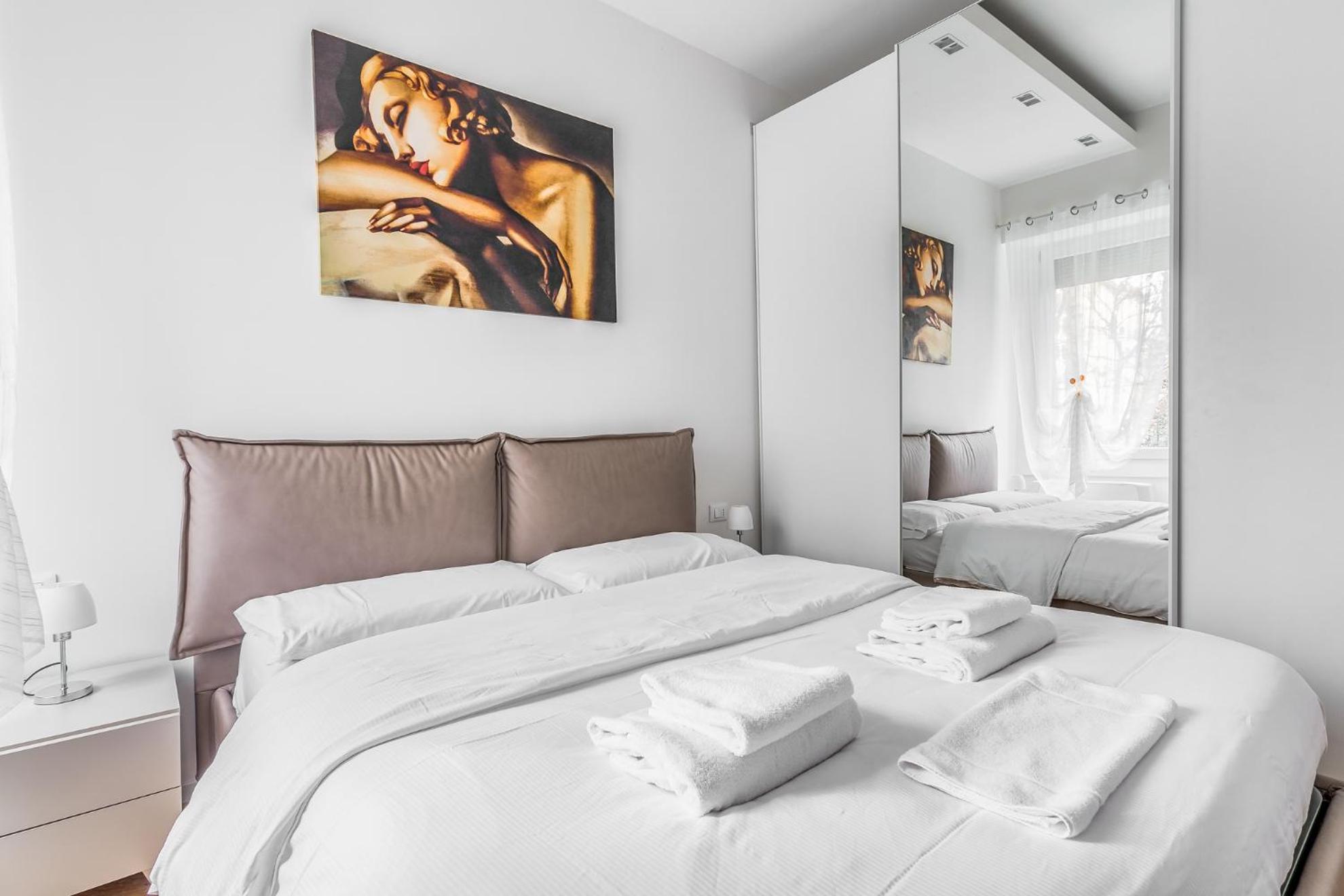 Milano Vetra-Parco Delle Basiliche 2 Pax- Wifi- Banfi Διαμέρισμα Εξωτερικό φωτογραφία