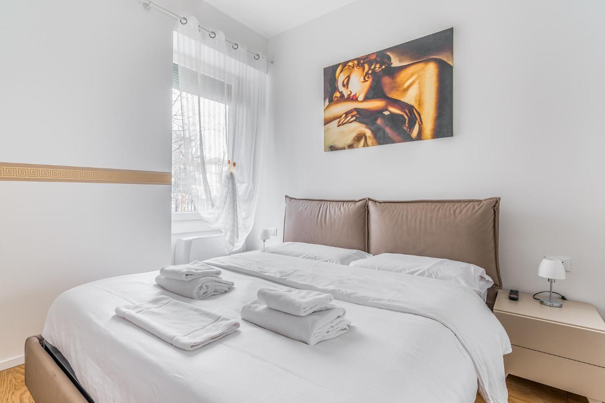 Milano Vetra-Parco Delle Basiliche 2 Pax- Wifi- Banfi Διαμέρισμα Εξωτερικό φωτογραφία