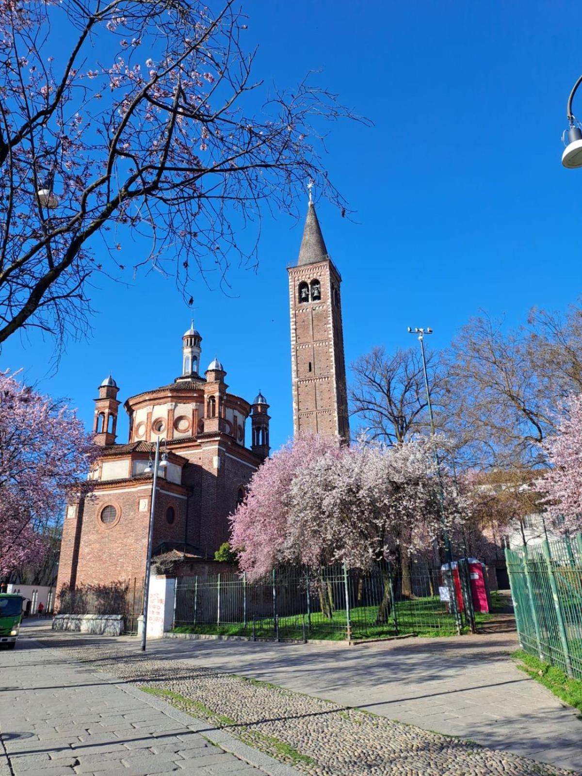 Milano Vetra-Parco Delle Basiliche 2 Pax- Wifi- Banfi Διαμέρισμα Εξωτερικό φωτογραφία
